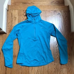 Nike dri-fit pullover